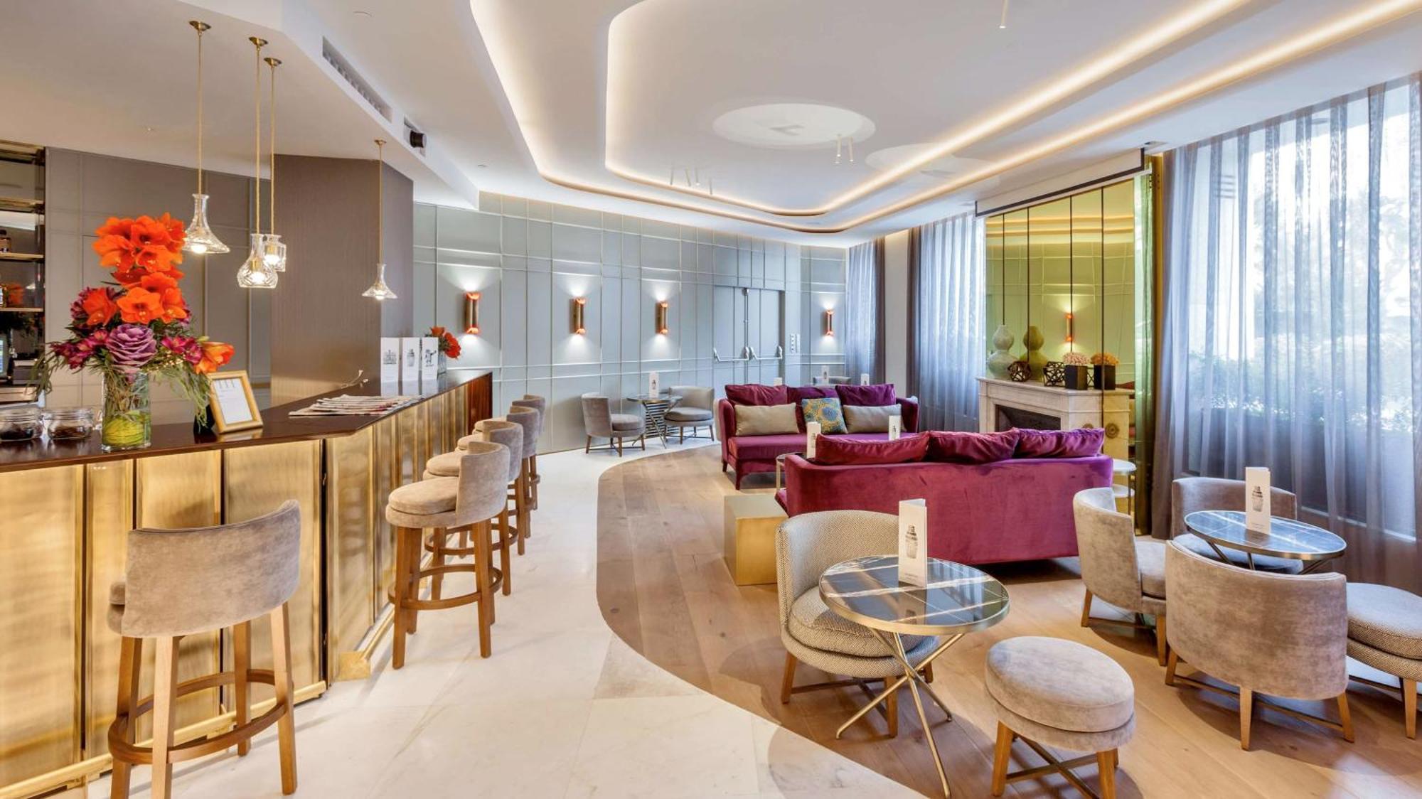 Hotel Barcelo Emperatriz 5*