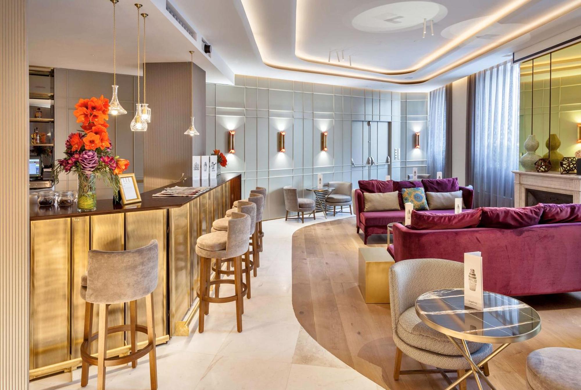 Hotel Barcelo Emperatriz 5*